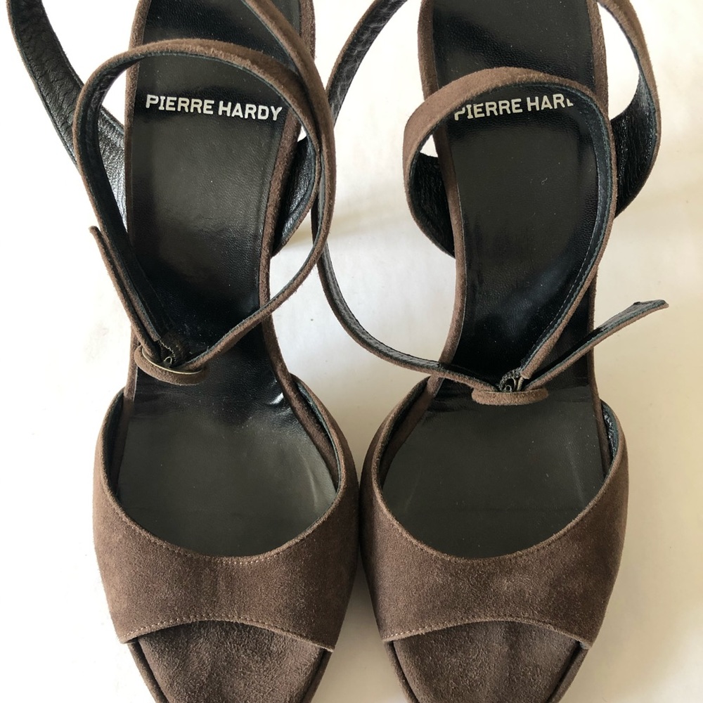 Pierre Hardy Pumps
